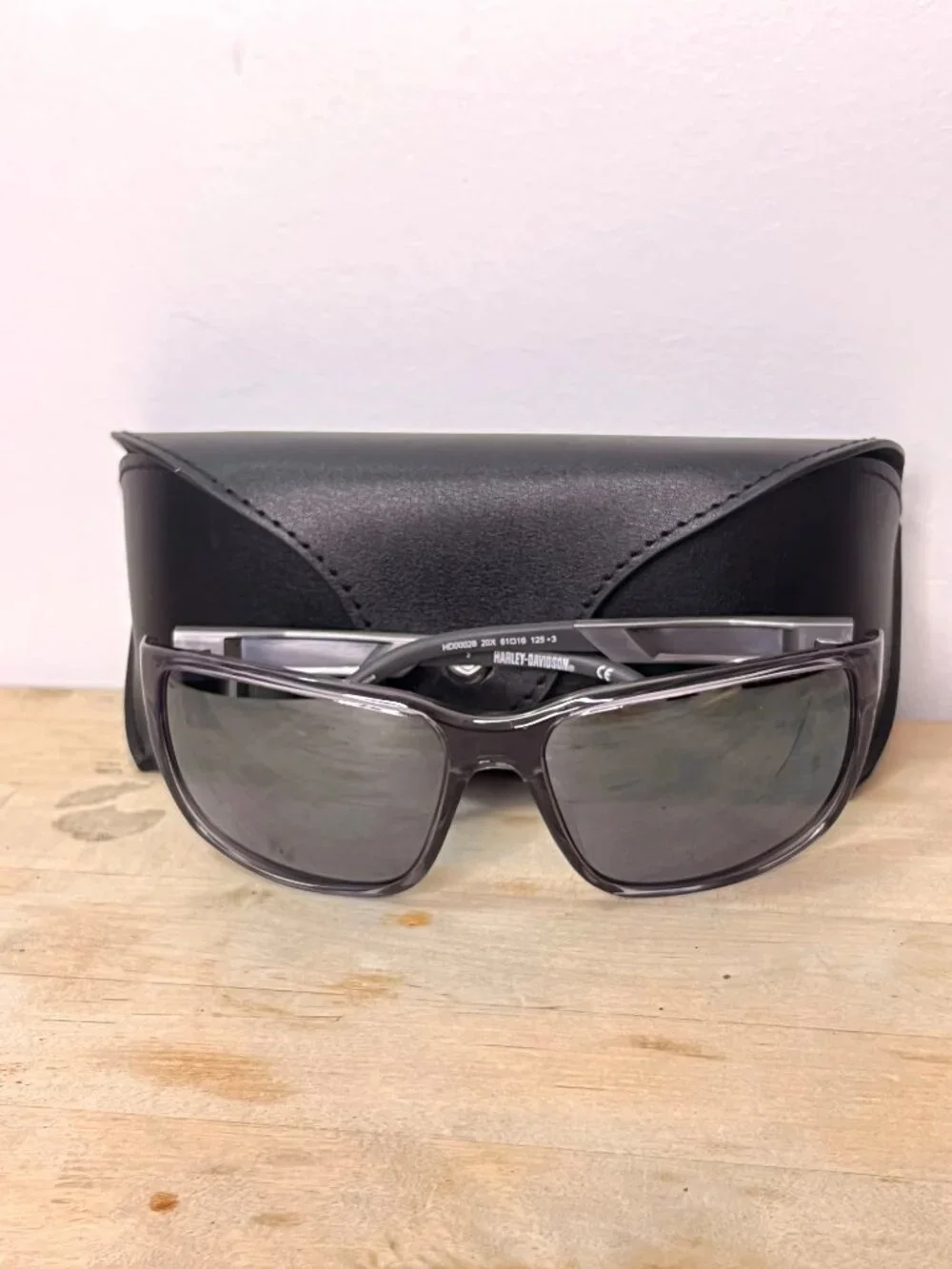NEW Harley-Davidson Mens Gray HD00026 Polarized Sunglasses 61mm Lenses